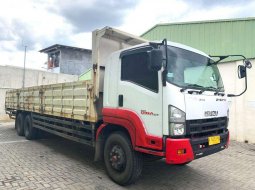 10 roda Isuzu Giga tronton 6x2 FVM34W bak besi triway 2016 FVM 34 W 2