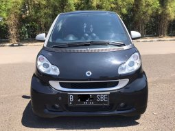 Smart fortwo At 2010 Hitam 2