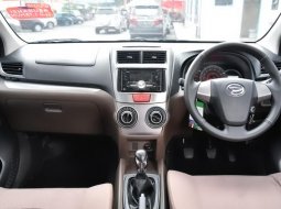 Daihatsu Xenia R DLX 2017 4