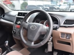 Daihatsu Xenia R DLX 2017 3