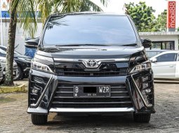 Toyota Voxy CVT 2019 5