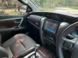 Jual Toyota Fortuner VRZ 2019 harga murah di Jawa Barat 3
