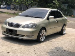 Toyota Corolla Altis E At 1994 Gold 1