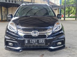 Honda Mobilio 1.5 RS CVT 2014 / 2015 / 2016 Wrn Hitam Mulus Terawat TDP 20Jt 1