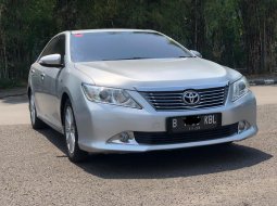 Toyota Camry V 2013 Silver 1