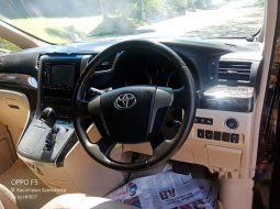 Toyota Alphard 2012 Jawa Timur dijual dengan harga termurah 6
