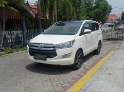 Toyota Kijang Innova V A/T Gasoline 2016 Putih 1