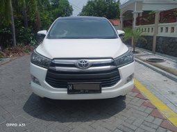 Toyota Kijang Innova V A/T Gasoline 2016 Putih 3