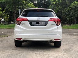 Honda HR-V Prestige 2017 Putih 3