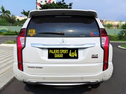 Mitsubishi Pajero Sport Dakar 4x4 AT 2018 KM Rendah DP Minim 5