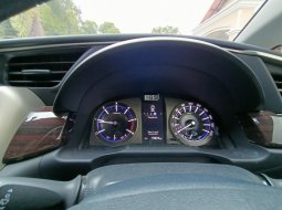 Toyota Kijang Innova V A/T Diesel 2020 Hitam 3