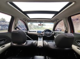 Honda HRV Prestige Sunroof 2017 DP Minim 5