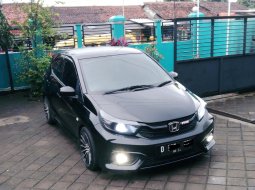 Jual cepat mobil milik pribadi Honda Brio E Tahun 2019 3