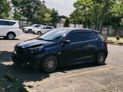 Jual cepat mobil milik pribadi Honda Brio E Tahun 2019 4