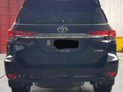 Toyota Fortuner 2.4 VRZ A/T ( Matic Diesel ) 2017 Hitam Double Disc Siap Pakai 2