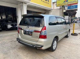 Toyota Kijang Innova 2.0 G 2013 6