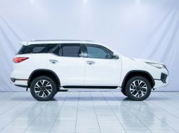 PROMO DP 59 JUTA TOYOTA ALL NEW FORTUNER (SUPER WHITE) TYPE VRZ TRD SPORTIVO 2.5CC A/T (2018) 2