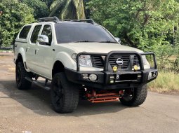 Nissan Navara Double Cabin 2014 Putih 1