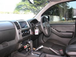 Nissan Navara Double Cabin 2014 Putih 9