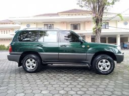 Land Cruiser VX100 Limited 2000 2