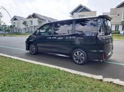 Toyota Voxy 2017 Banten dijual dengan harga termurah 8