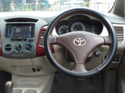 Toyota Kijang Innova 2.0 G 2009 Hitam 7