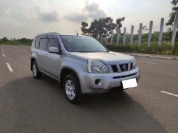 Mobil Nissan X-Trail 2011 Autech terbaik di Banten 10