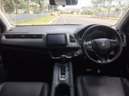 Mobil Honda HR-V 2020 E Special Edition dijual, Banten 10