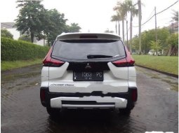 Jual mobil bekas murah Mitsubishi Xpander Cross 2020 di Jawa Timur 5