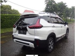 Jual mobil bekas murah Mitsubishi Xpander Cross 2020 di Jawa Timur 6