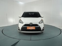 Toyota Sienta V MT 2018 Putih 2