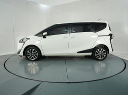 Toyota Sienta V MT 2018 Putih 3