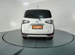 Toyota Sienta V MT 2018 Putih 5