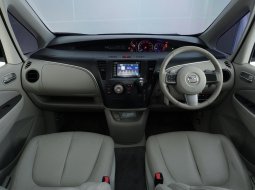 Mazda Biante 2.0 AT 2015 Putih 10