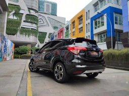 Mobil Honda HR-V 2017 Prestige terbaik di DKI Jakarta 6