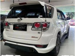 Mobil Toyota Fortuner 2015 G TRD terbaik di Banten 11