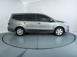 Nissan Grand Livina 1.5 XV MT 2017 Abu-abu 6