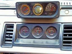 Chevrolet Trooper 2.8 Manual Abu-abu 6