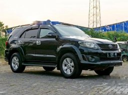 Jual cepat Toyota Fortuner V 2012 di Jawa Timur 9