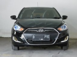 Hyundai Avega 2014 5