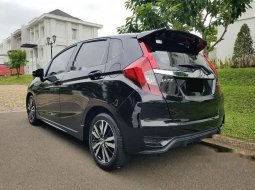 Mobil Honda Jazz 2019 RS terbaik di Banten 13