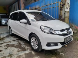 Honda Mobilio E CVT 2016 Putih 3