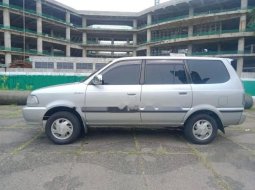 Jawa Barat, jual mobil Toyota Kijang LGX 2002 dengan harga terjangkau 6