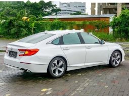 Mobil Honda Accord 2019 terbaik di Jawa Timur 6