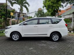 Toyota Kijang Innova V A/T Diesel 2019 Putih 6