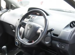 Toyota Yaris S Limited 2012 2