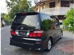 Mobil Toyota Alphard 2006 V terbaik di Jawa Timur 12