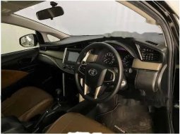 Jual mobil bekas murah Toyota Kijang Innova G 2016 di Banten 9