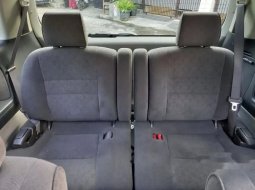 Mobil Toyota Alphard 2006 V terbaik di Jawa Timur 1