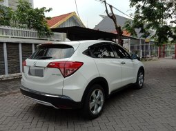 Honda HR-V 1.5L E CVT 2016 Putih plat S km 40 ribu 3